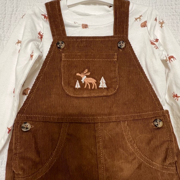 NWT Carter’s Boys Outfit. Size 12 months. - Picture 2 of 6